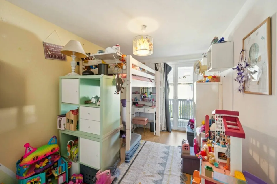 5.5-Zimmer Reiheneinfamilienhaus in Muttenz. – Foto 8 von 10