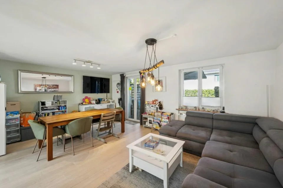5.5-Zimmer Reiheneinfamilienhaus in Muttenz. – Foto 4 von 10