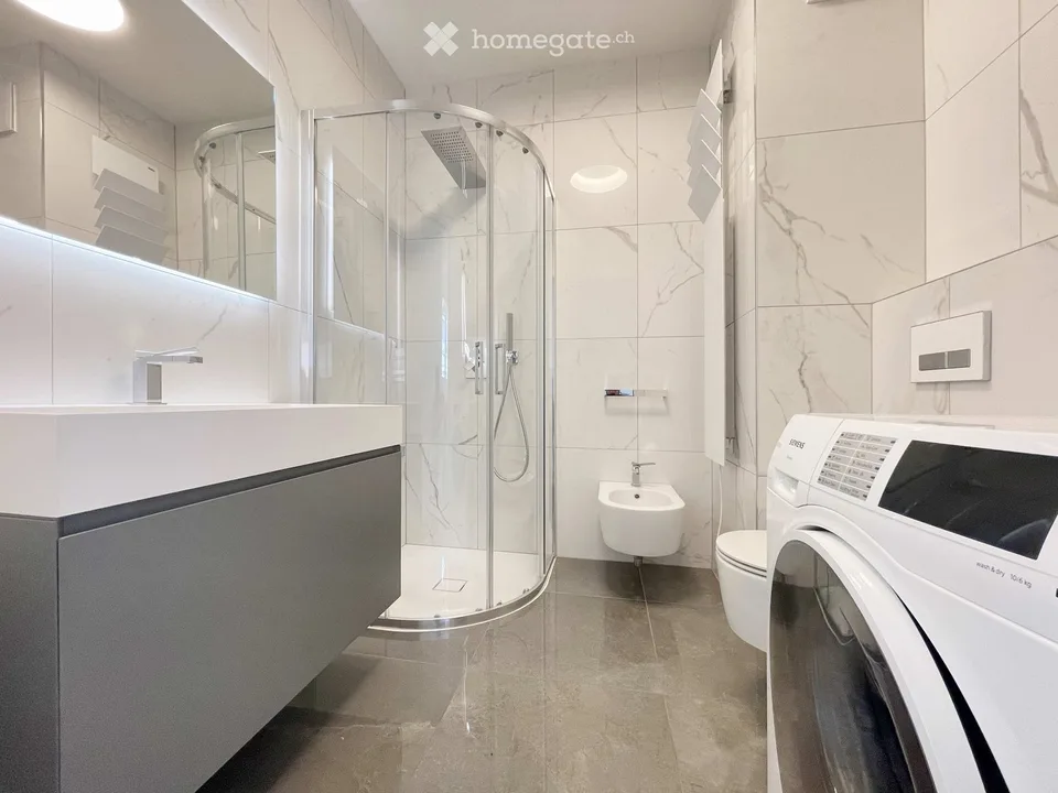 Zentrale 2.5-Zimmer-Wohnung mit Seeblick – Foto 5 von 5
