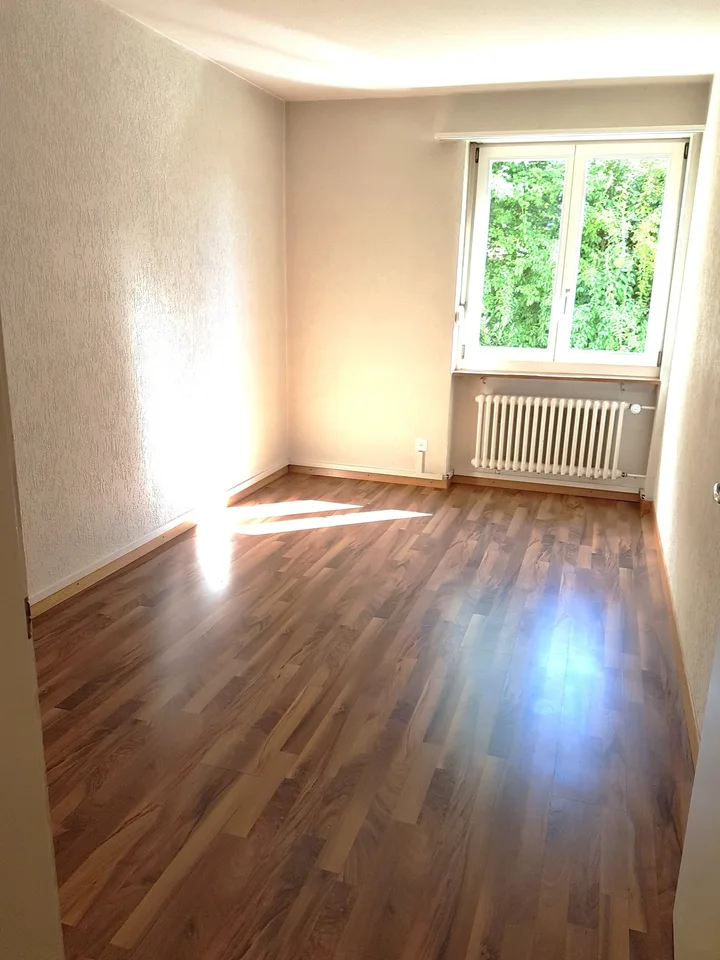 Charming 3-room apartment with 2 balconies in Worb – photo 5 of 6
