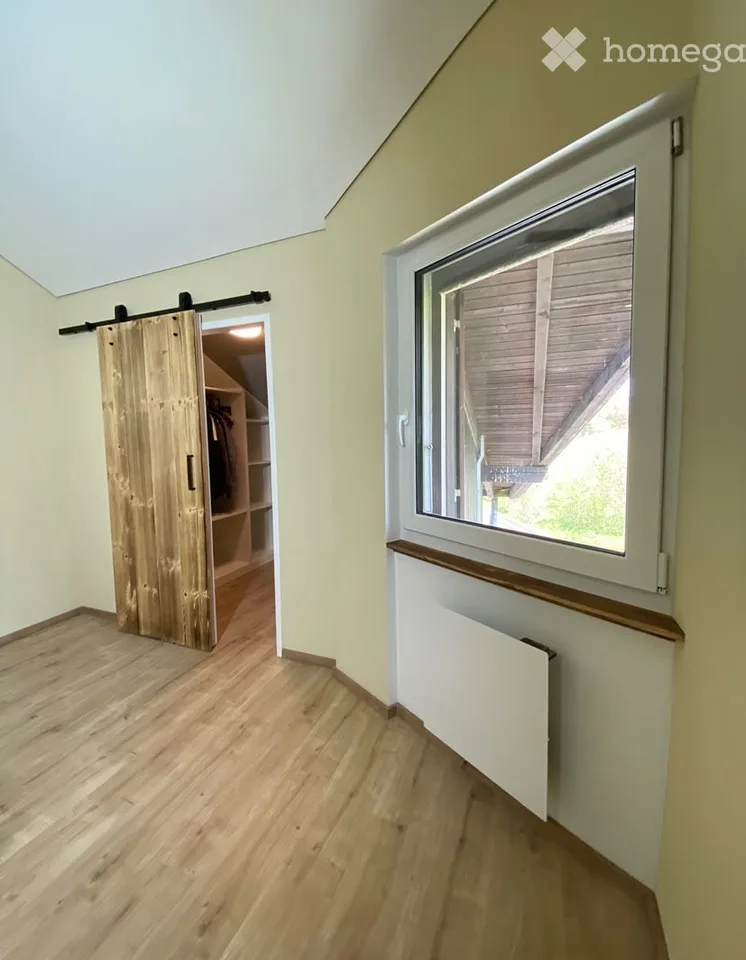 Wohnung renoviert möbliert 3.5 Zimmer – Foto 2 von 4