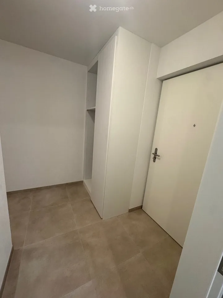 Zu vermieten: Schöne 2,5-Zimmer-Wohnung in Yverdon – Foto 7 von 9