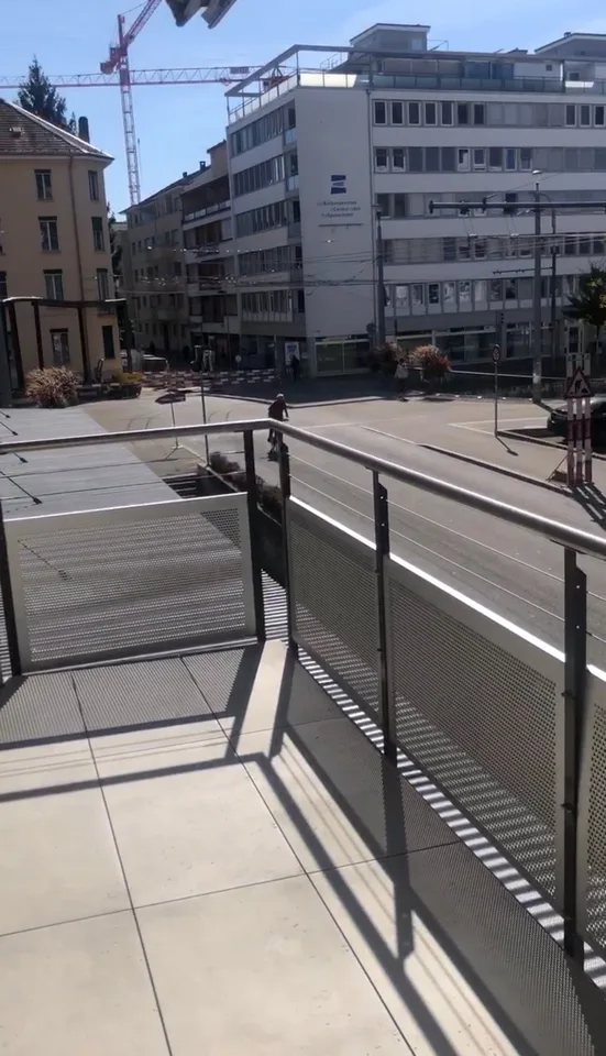 Bright 2.5-room apartment with balcony in Biel – available from 01.12.2026! – photo 2 of 6