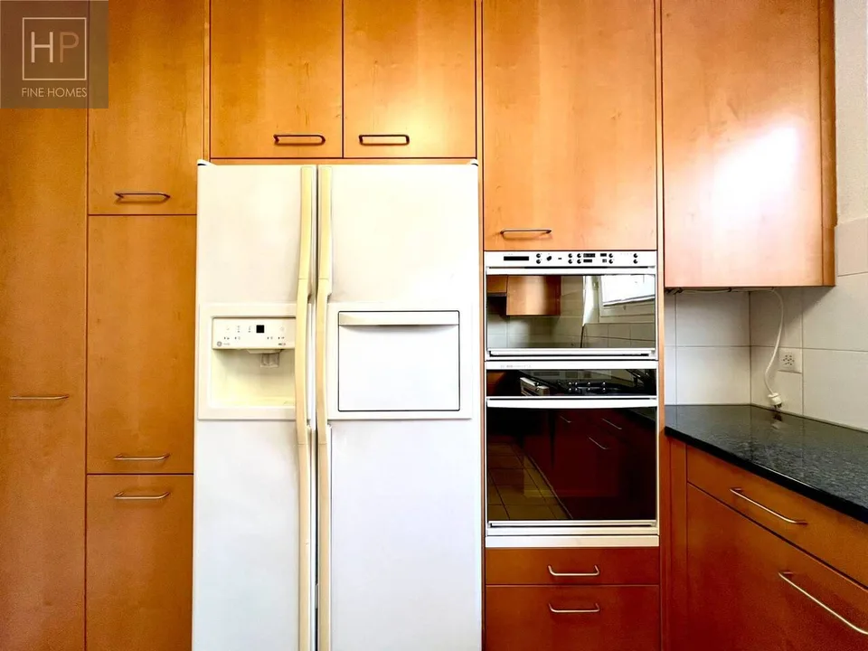 4.5 Zimmer Attika-Eigentumswohnung mit ausgebauten Raum und 2 AEHP – Foto 6 von 13