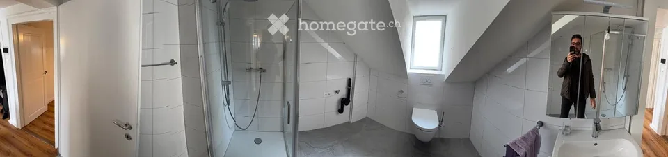2 Zimmer Dach Wohnung 1580fr.- – Foto 2 von 5