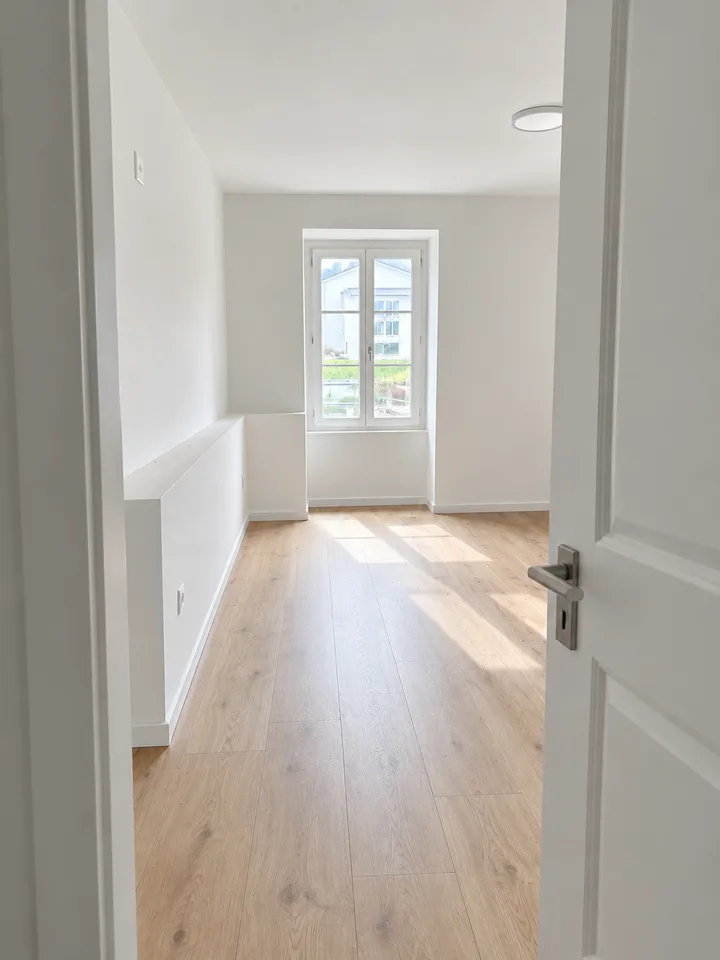 Renovierte 2,5-Zimmer-Wohnung direkt am Bahnhof – Foto 2 von 6