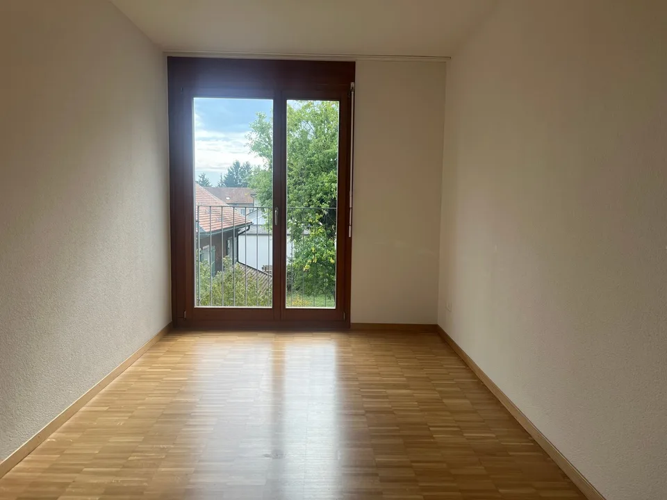 Bright 4.5-room apartment with balcony in a quiet location in Solothurn – photo 9 of 10