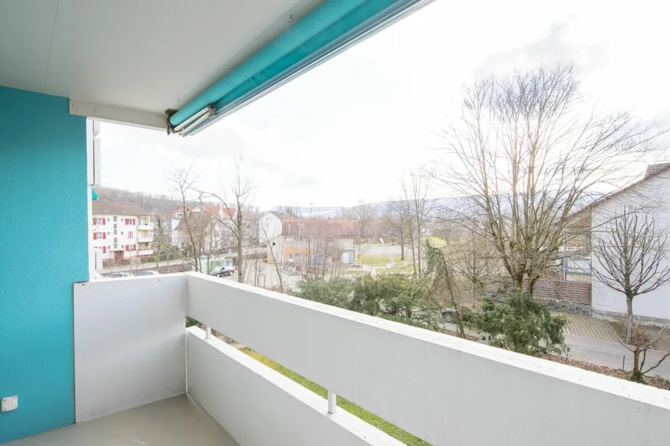 Zwischen Coop Center und Spielplatz Eisweiher - schöne 3-Zimmerwohnung in Oberwil – Foto 9 von 12