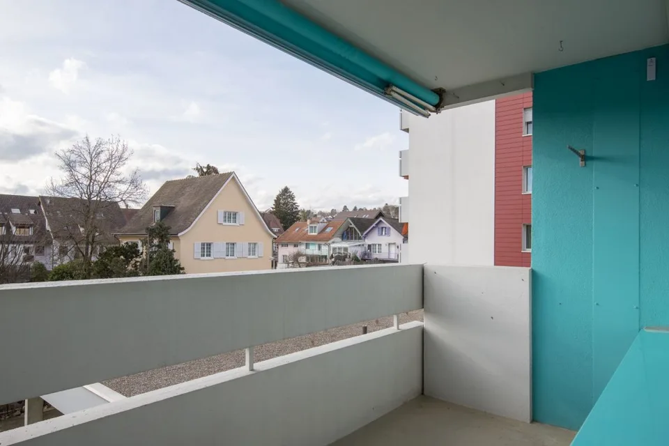 Zwischen Coop Center und Spielplatz Eisweiher - schöne 3-Zimmerwohnung in Oberwil – Foto 8 von 12