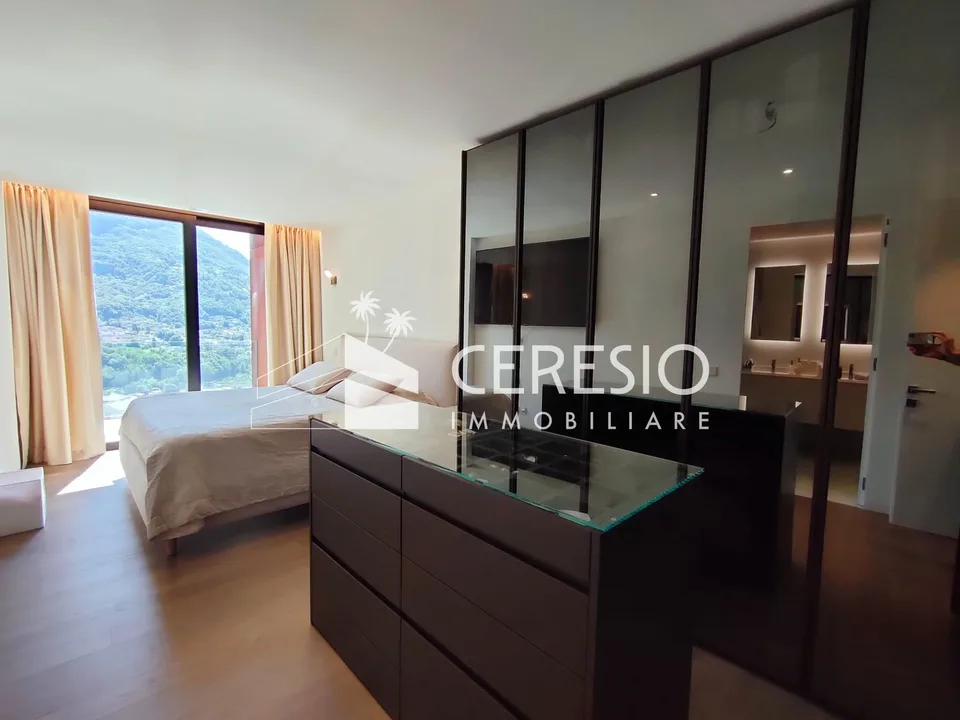 Beautiful duplex apartment 4.5 rooms with pool in Canobbio – photo 6 of 10