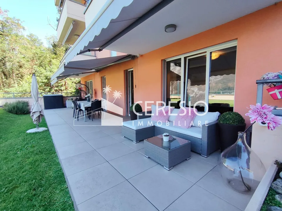 Wohnung mit 3.5 Zimmern, Garten und Seeblick – Foto 2 von 12