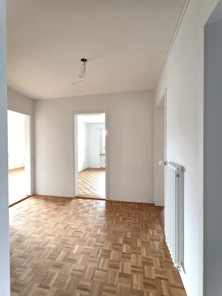 The most beautifully renovated apartments in Ostermundigen! – photo 3 of 12