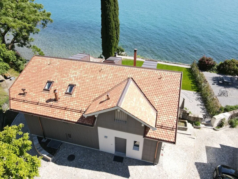 Lakefront house in Corsier – photo 15 of 16