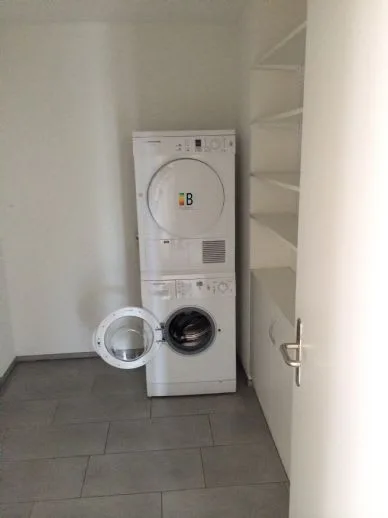 Modern 4-room apartment with panoramic views in Auw – photo 5 of 7