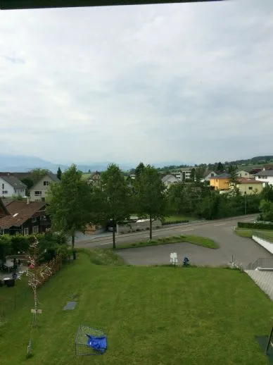 Modern 4-room apartment with panoramic views in Auw – photo 7 of 7