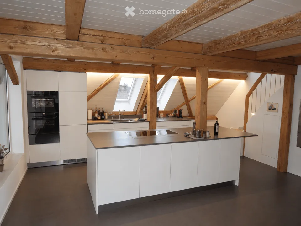 Exklusive 4½-Zimmer-Maisonettewohnung mit Galerie und zwei Loggien – Foto 3 von 7
