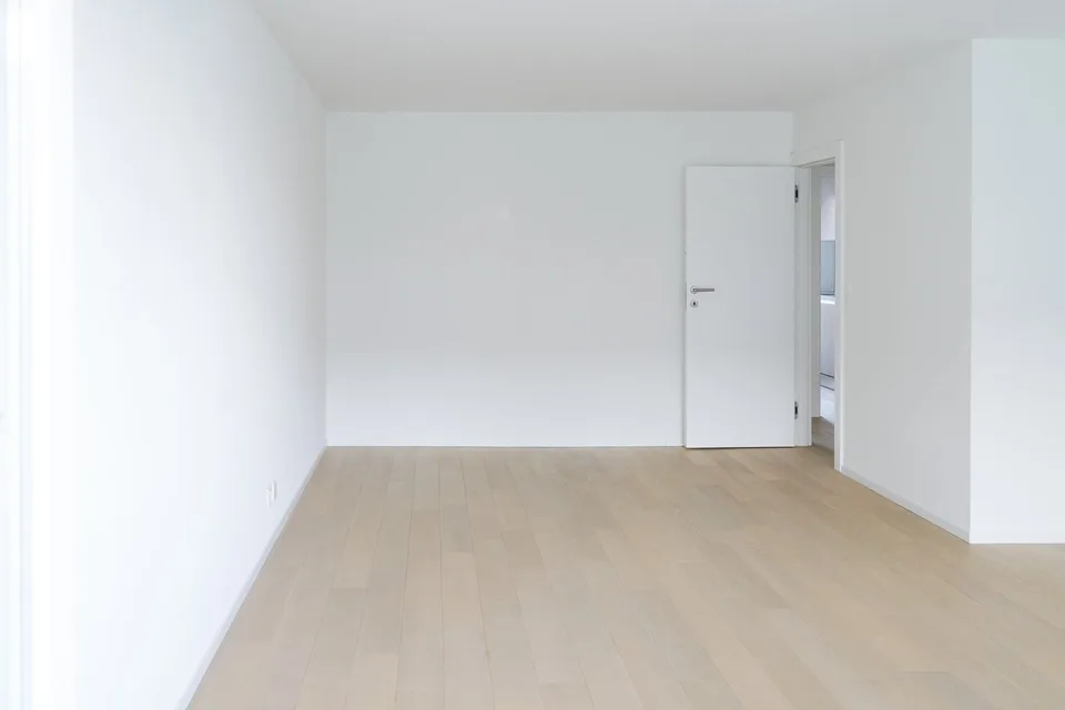 Bright 3-room apartment with balcony and beautiful view in Horgen – photo 8 of 9