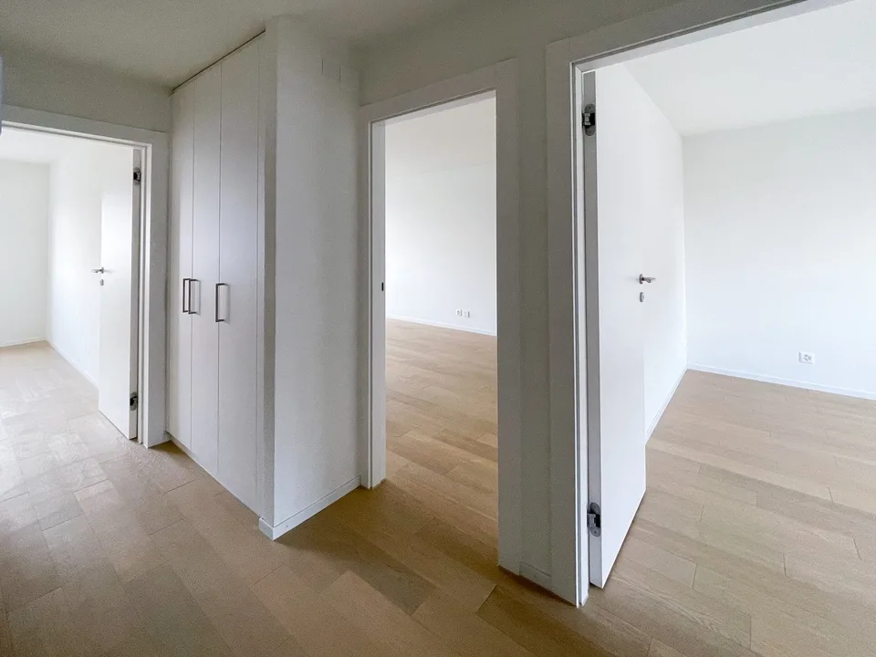 Bright 3-room apartment with balcony and beautiful view in Horgen – photo 3 of 9