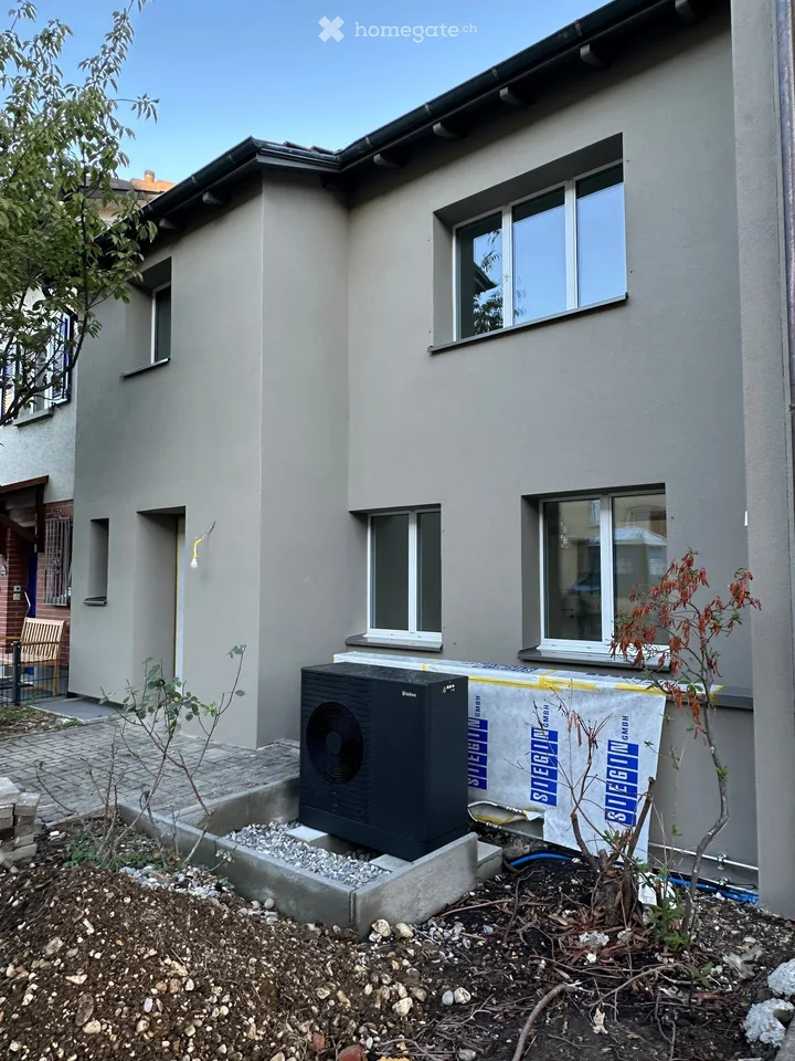 Erstvermietung nach umfassender Sanierung - Reiheneinfamilienhaus in Reinach BL – Foto 3 von 7