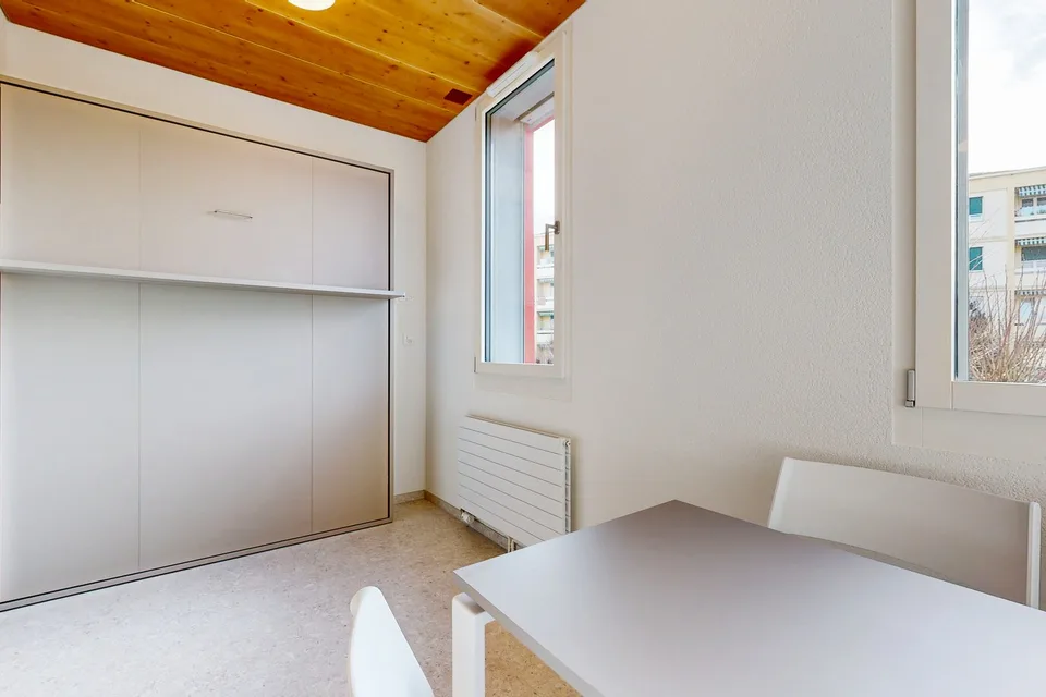 Ein möbliertes Studio - Gutes Angebot CHF 300.00 angeboten! – Foto 3 von 6
