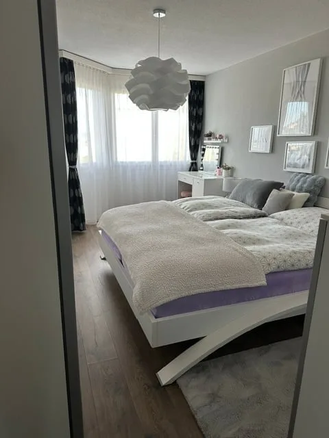 Attraktive Wohnung an ruhiger Lage in Wollerau – Foto 3 von 7