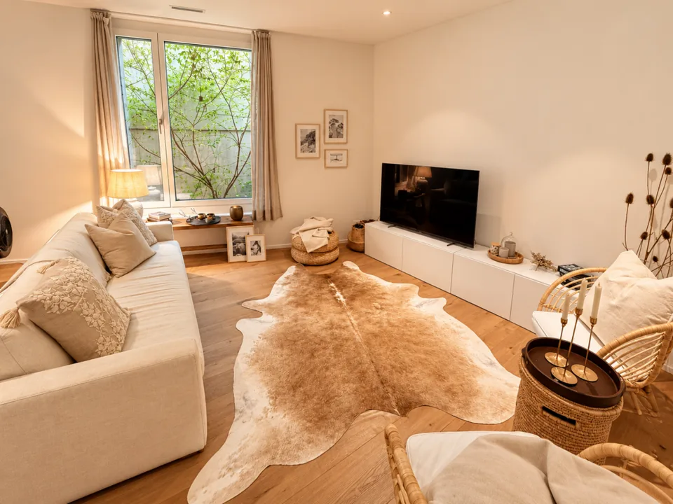 Befristete Vermietung: Exklusives 7.5-Zimmer-Architektenhaus mit Seesicht, Pool und Dachterrasse – Foto 16 von 21