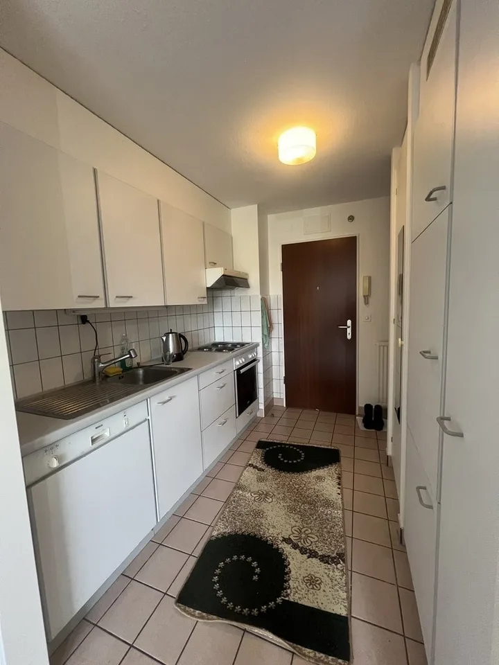 Zu ergattern! Schönes Studio in der Nähe aller Annehmlichkeiten! – Foto 4 von 4