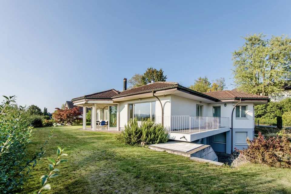 Wohlfühloase an ruhiger und privilegierter Lage in Seuzach – Foto 4 von 13