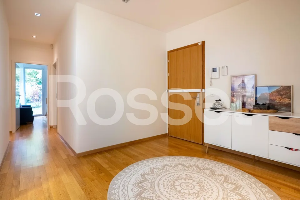 Wohnung mit 7 Zimmern im Erdgeschoss – Foto 4 von 10