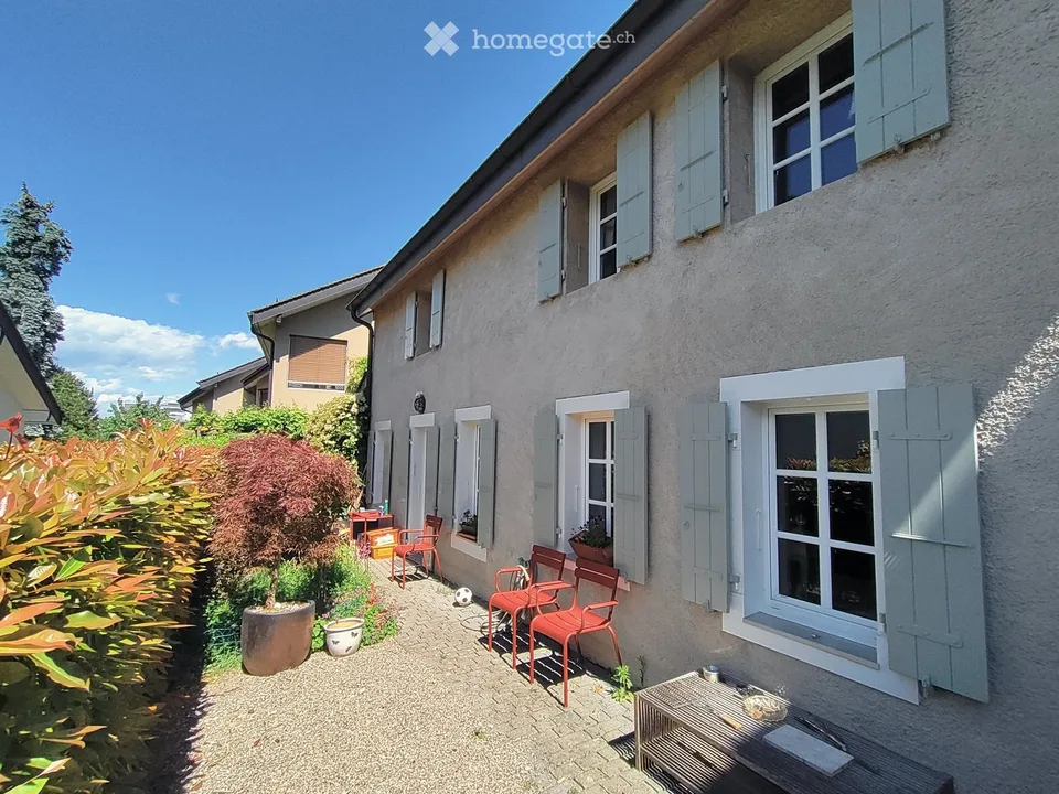 Einzelhaus mit Charme in Troinex – Foto 2 von 5