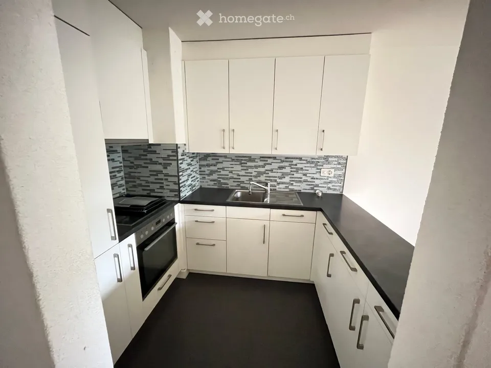 Bright 3.5-room apartment in Riehen – photo 5 of 9