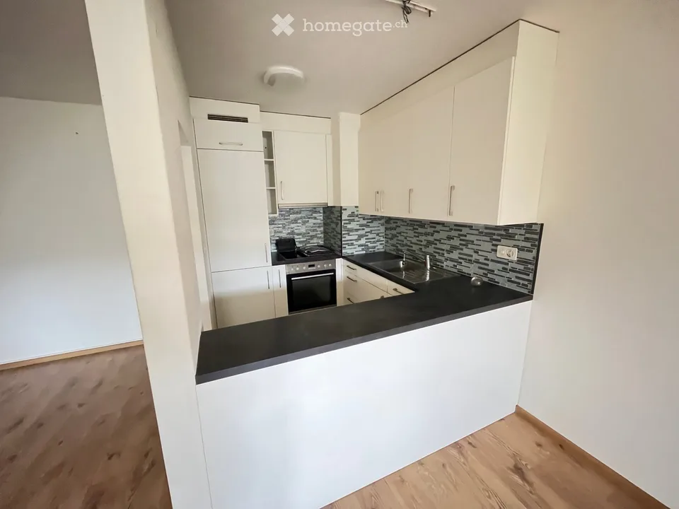 Bright 3.5-room apartment in Riehen – photo 4 of 9