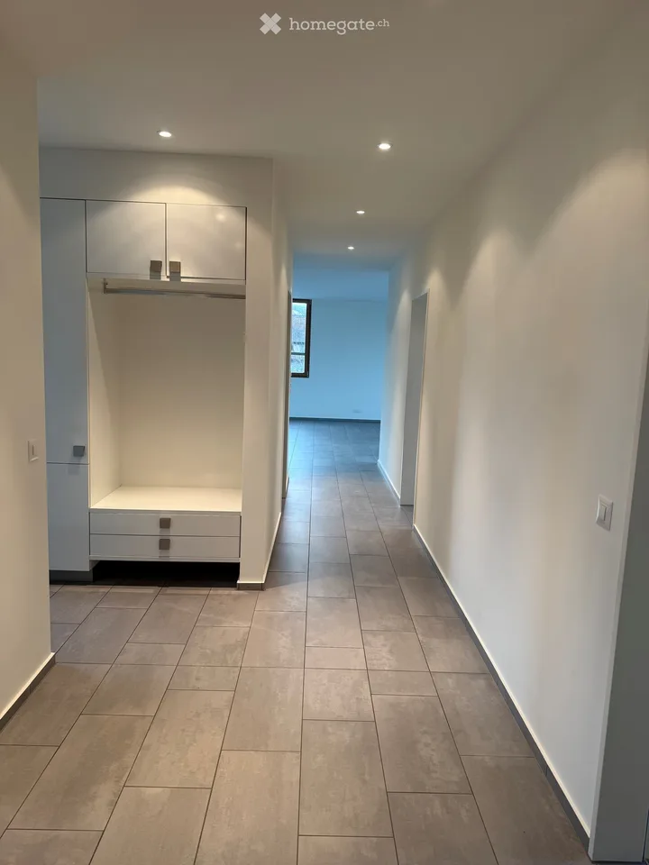 Hochwertig ausgebaute 3.5-Zimmer-Dachwohnung mit Hobbyraum in Muttenz – Foto 9 von 13