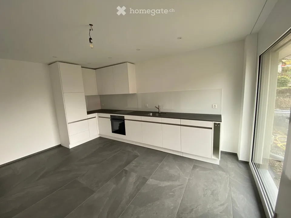 Ruhig gelegene 2,5-Zi Wohnung ab 1.2.2027 inkl. PP – Foto 2 von 5
