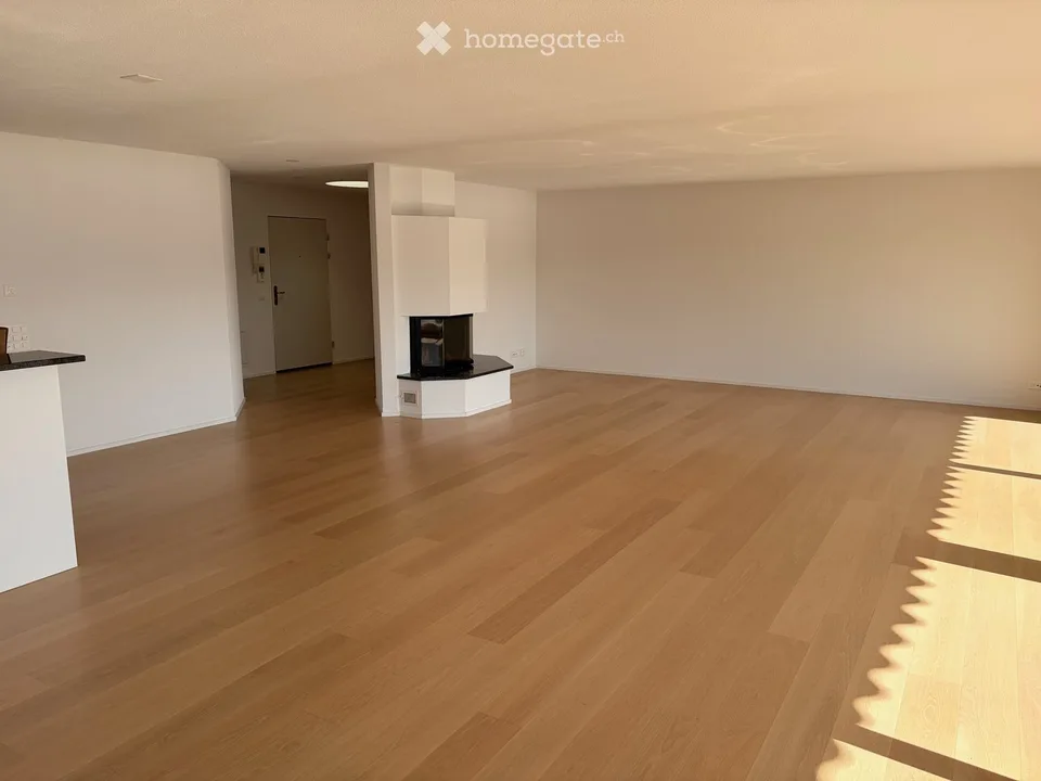 Wohnen über dem Zürichsee – 150 m² Wohnfläche und 250 m² Terrasse mit Weitsicht – Foto 6 von 14