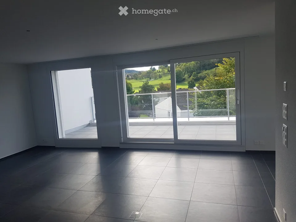 Attractive 3.5-room apartment with terrace in a prime location – photo 5 of 14