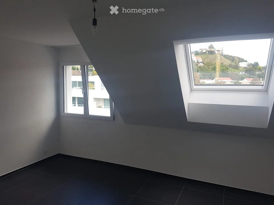Attractive 3.5-room apartment with terrace in a prime location – photo 11 of 14