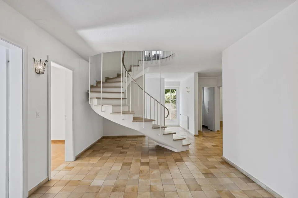 Einfamilienhaus mit fantastischer Seesicht - Befristetes Wohnglück – Foto 7 von 8