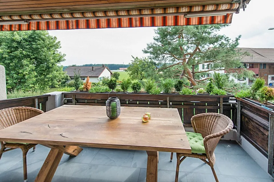 Gepflegte 3.5-Zimmer Wohnung mit Weitsicht – Foto 8 von 15