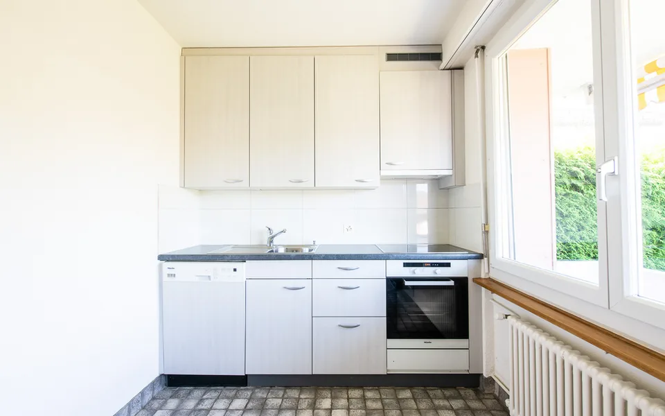 Schöne 2.5 ZimmerWohnung am Zollikerberg im EG – Foto 5 von 6