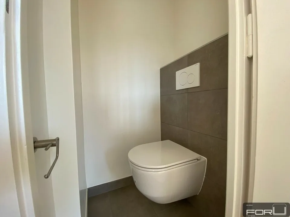 Schönes renoviertes 3-Zimmer-Apartment mit Balkon in Carouge – Foto 7 von 8