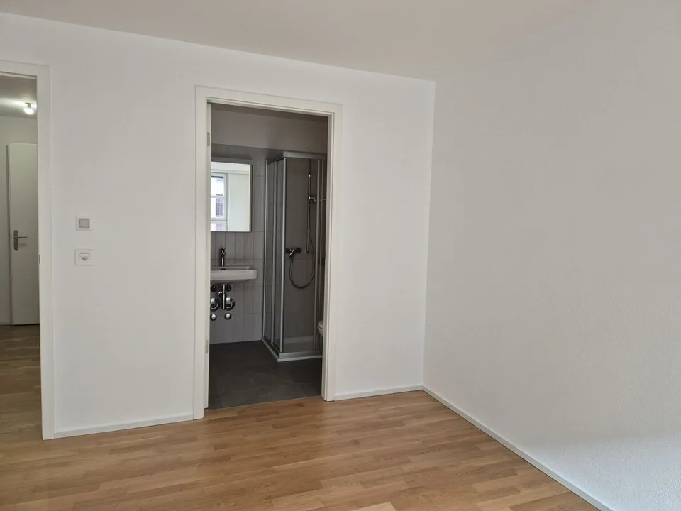 Ein ideales Wohnambiente zwischen Komfort, Raum und Praktikabilität! – Foto 2 von 9