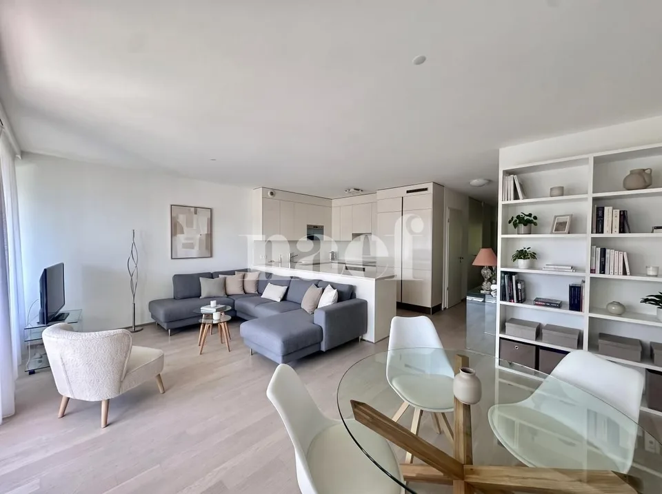 Appartement 4 pièces à louer à Carouge Lumineux et traversant avec terrasse, balcon et box – Foto 3 von 12