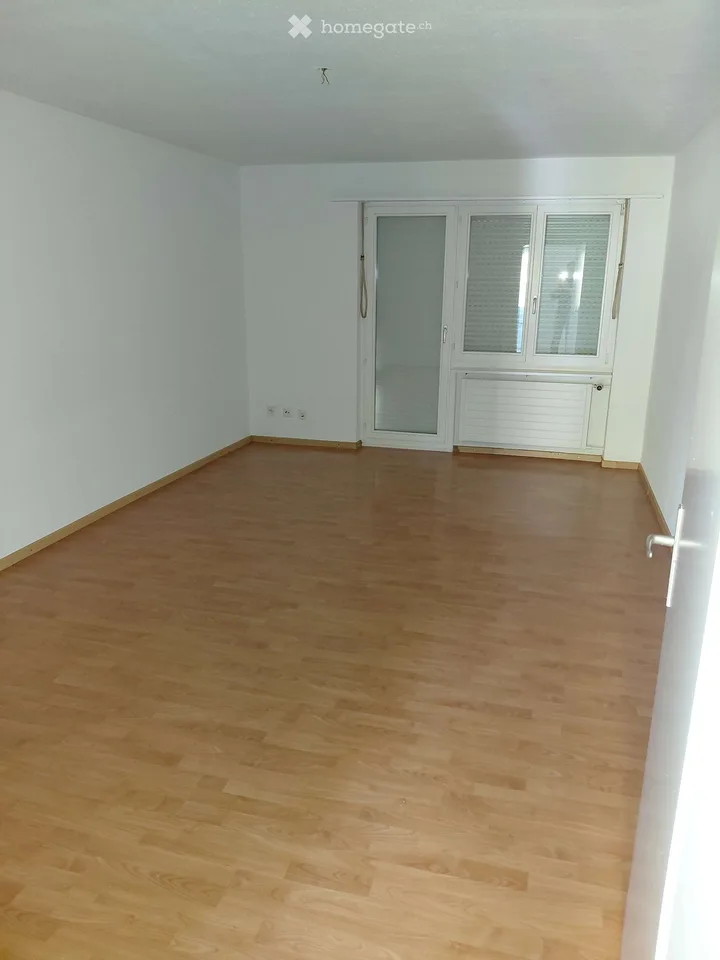 Appartement de construction ancienne abordable avec une belle vue sur la verdure – photo 4 sur 11