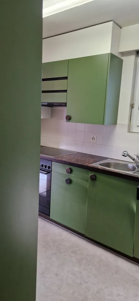 Renovierte 3.5-Zimmer-Wohnung mit Balkon in Allschwil, nahe Basel – Foto 6 von 6