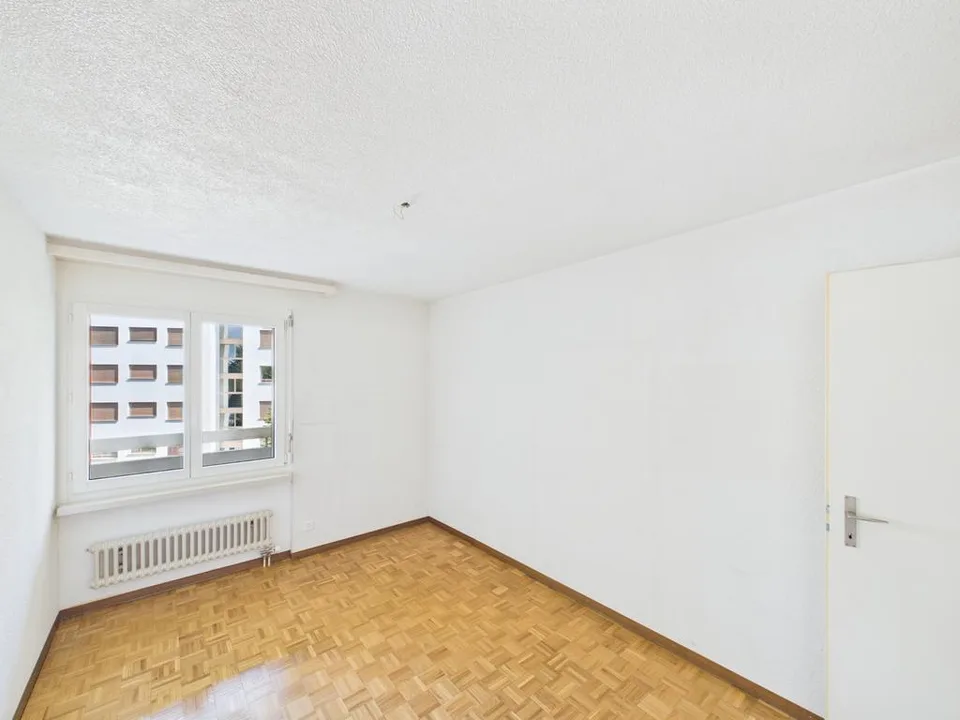 Attraktive 4.5-Zimmerwohnung im 3. Obergeschoss in Glattbrugg – Foto 9 von 9