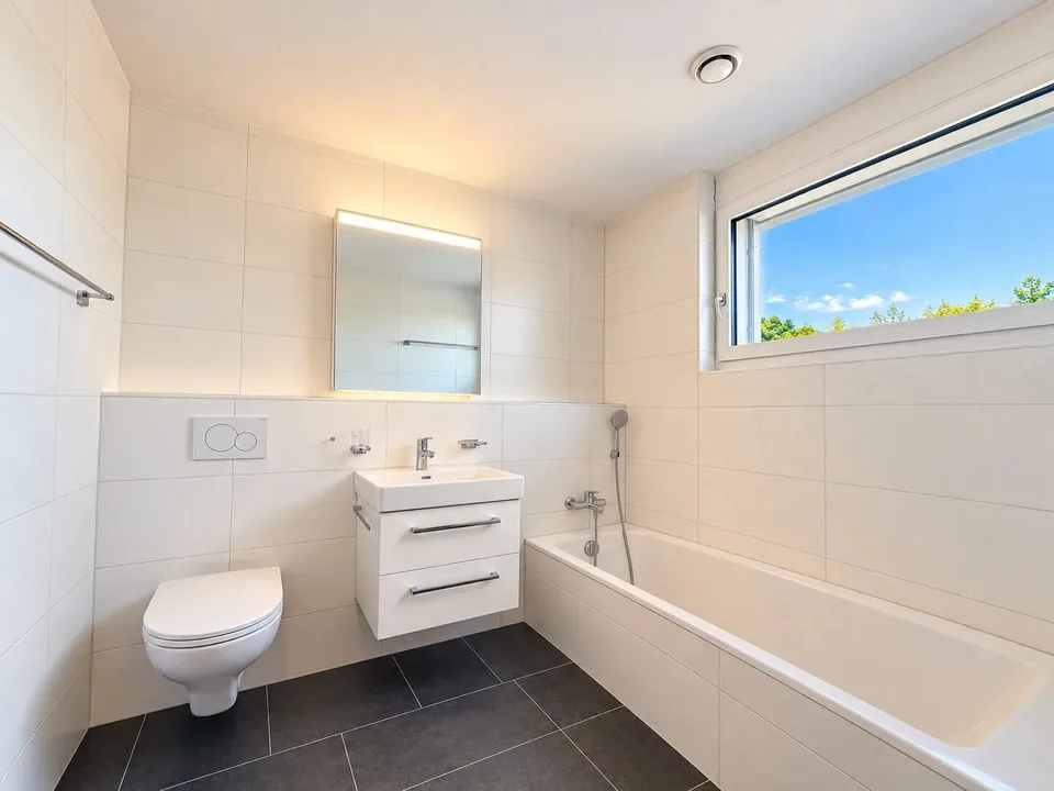 4.5-Zimmer-Penthouse mit Dachterrasse in Therwil mieten – Foto 6 von 7