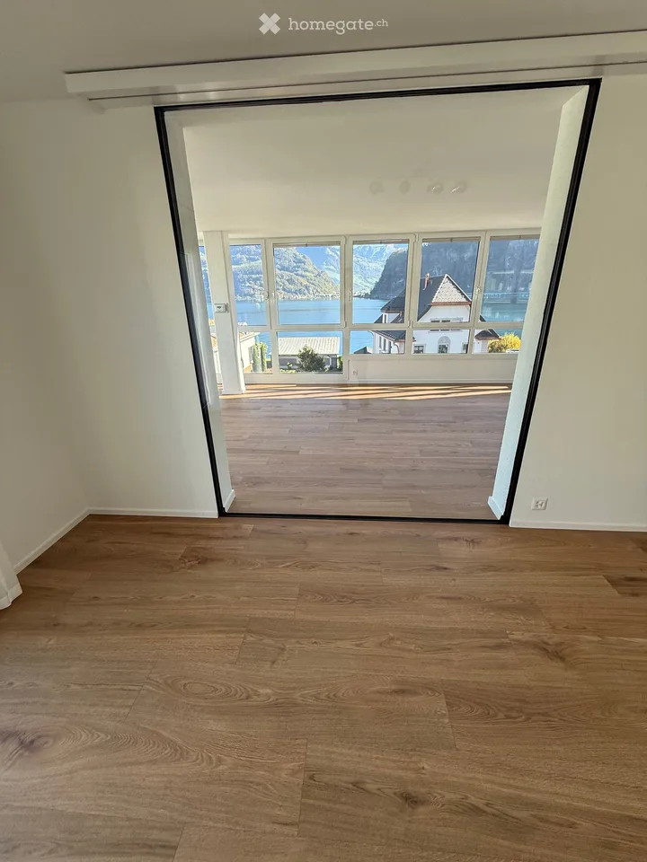Frisch sanierte 4.5-Zimmer-Wohnung mit See- und Bergsicht in Hergiswil – Foto 11 von 15