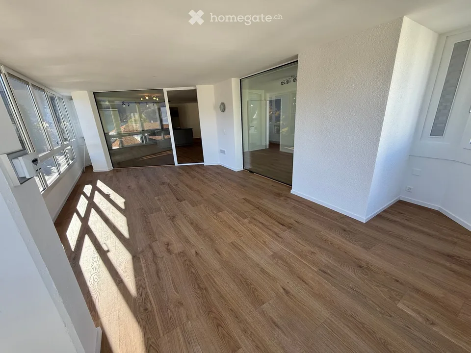 Frisch sanierte 4.5-Zimmer-Wohnung mit See- und Bergsicht in Hergiswil – Foto 8 von 15