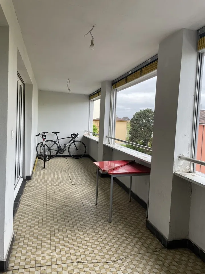 Einzigartige Gelegenheit! Geräumige Wohnung im Herzen von Renens! – Foto 11 von 12